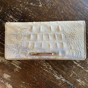 Brahmin Ady Wallet